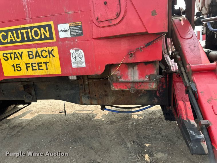 image for item EB2618 2000 Volvo Xpeditor refuse truck