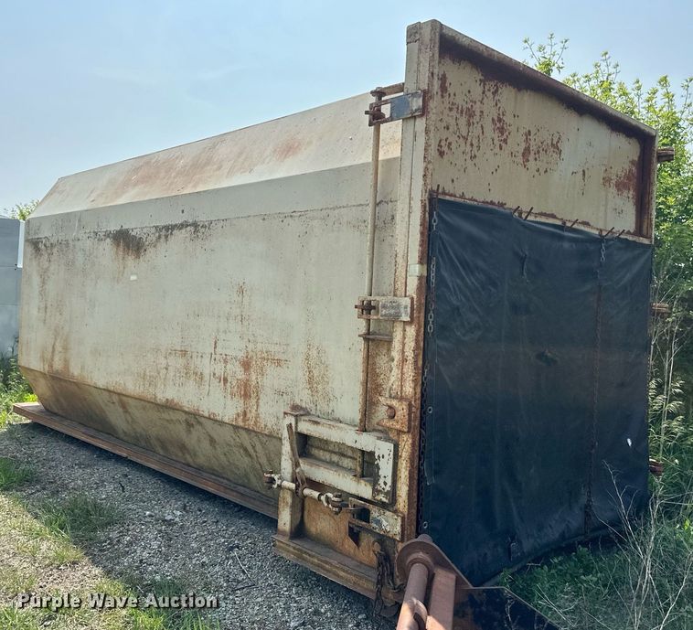 image for item EB2620 Wastequip roll-off container