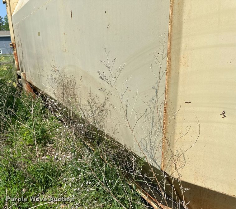 image for item EB2620 Wastequip roll-off container