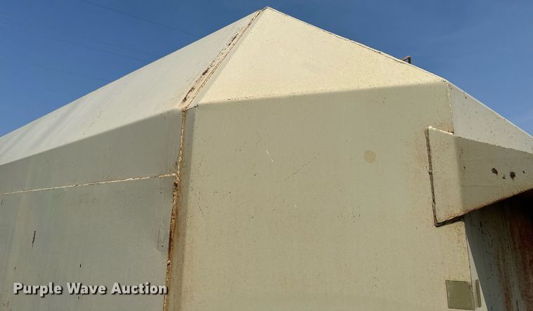 image for item EB2620 Wastequip roll-off container