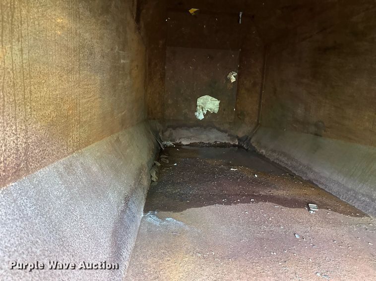 image for item EB2620 Wastequip roll-off container