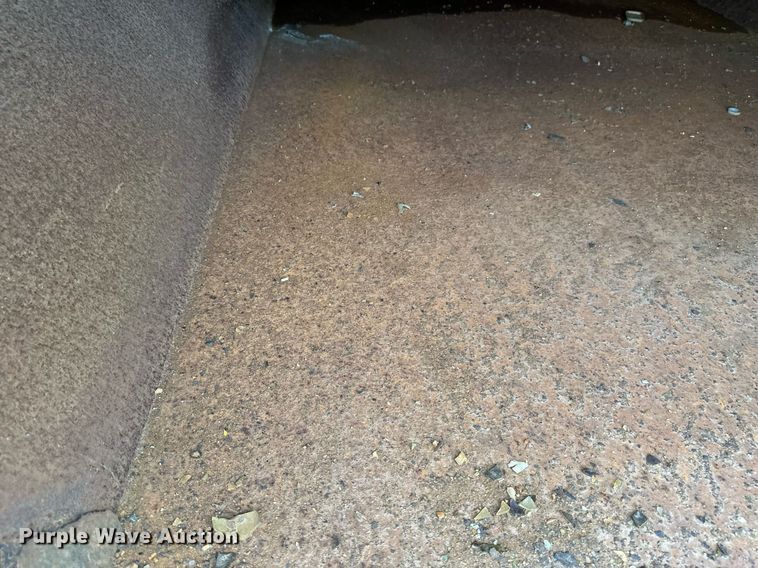 image for item EB2620 Wastequip roll-off container