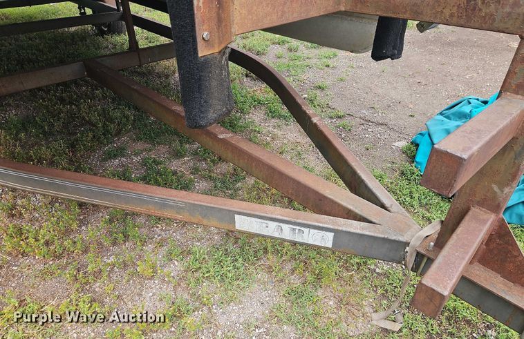 image for item EB8093 1994 Lowe Family 200 pontoon boat