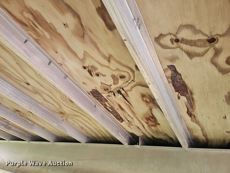 image for item EB8093 1994 Lowe Family 200 pontoon boat