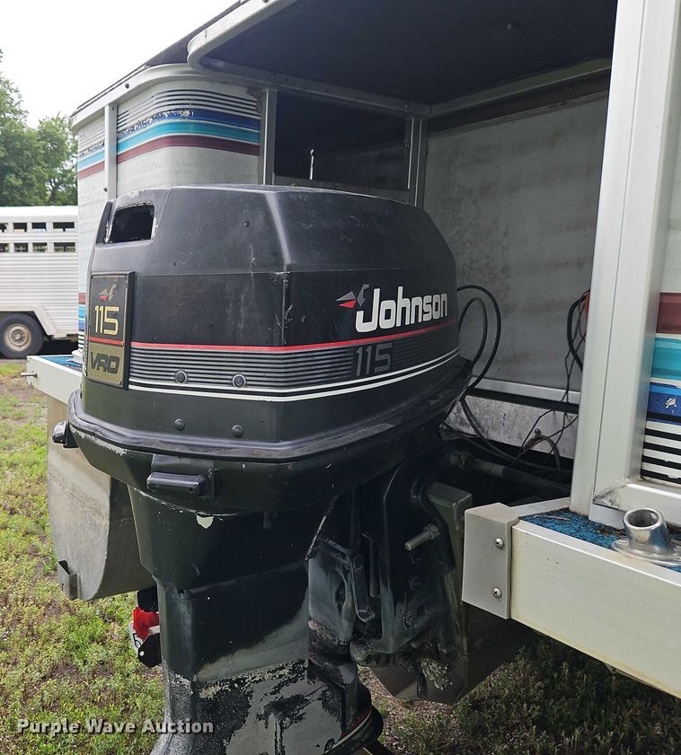 image for item EB8093 1994 Lowe Family 200 pontoon boat