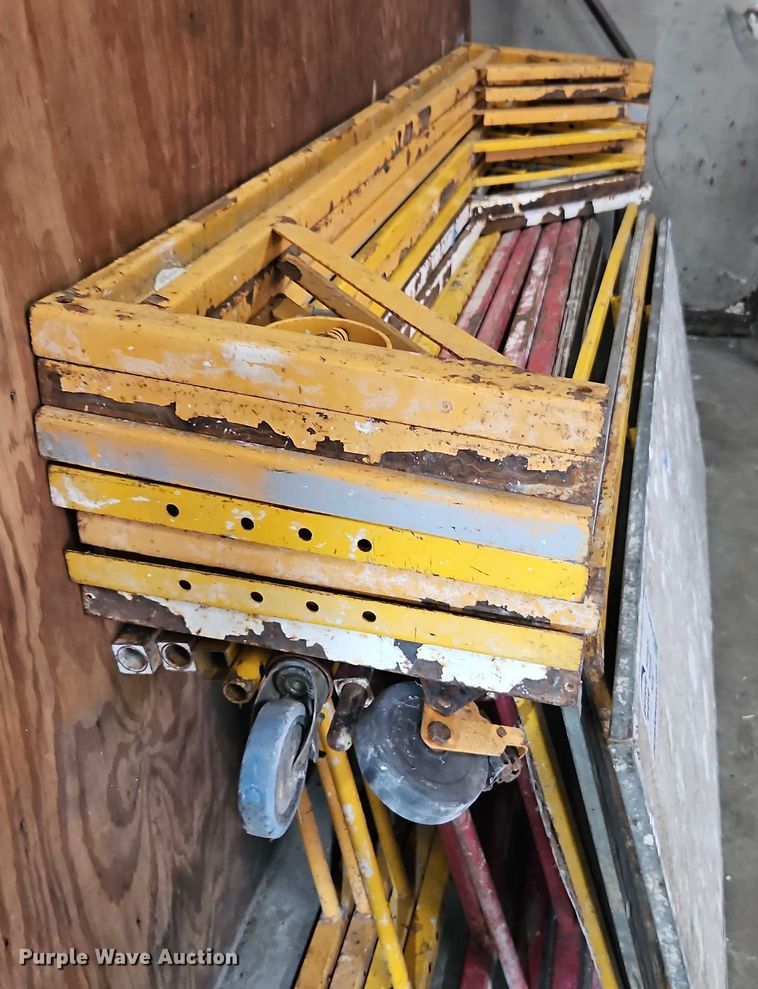 image for item EB8113 Scaffolding