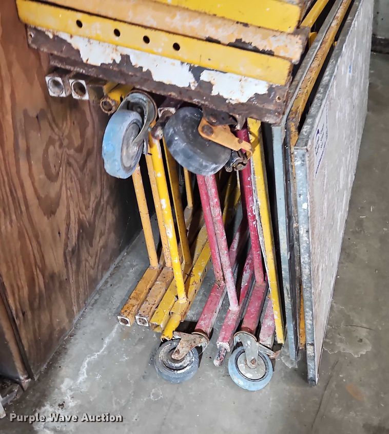 image for item EB8113 Scaffolding