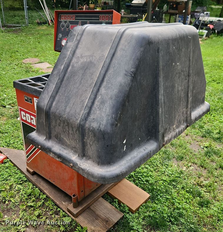 image for item EB8115 Coats 1001 tire balancer