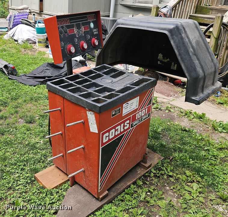 image for item EB8115 Coats 1001 tire balancer