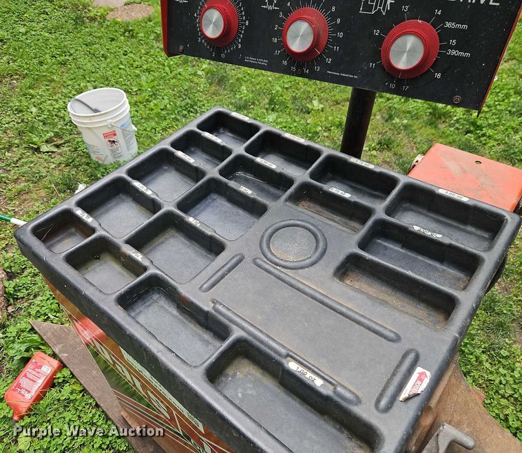 image for item EB8115 Coats 1001 tire balancer