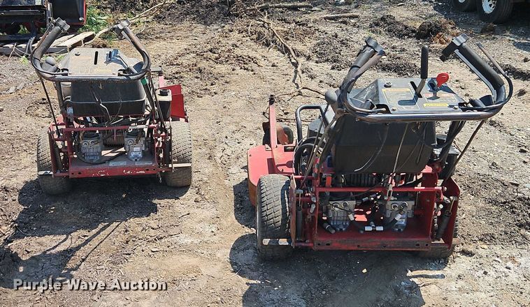 image for item EB8127 (2) Exmark ZTR lawn mowers