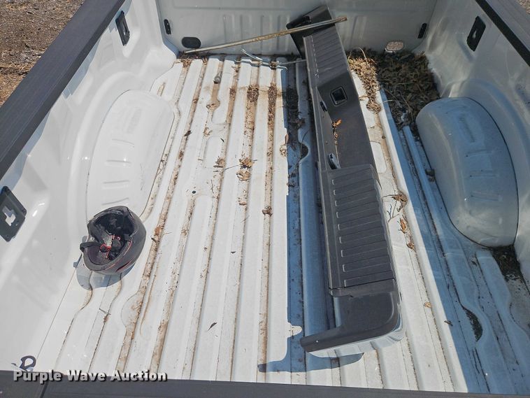 image for item EB8129 Pickup truck bed