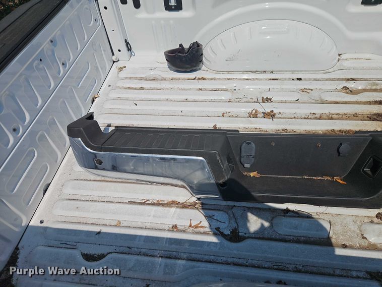 image for item EB8129 Pickup truck bed