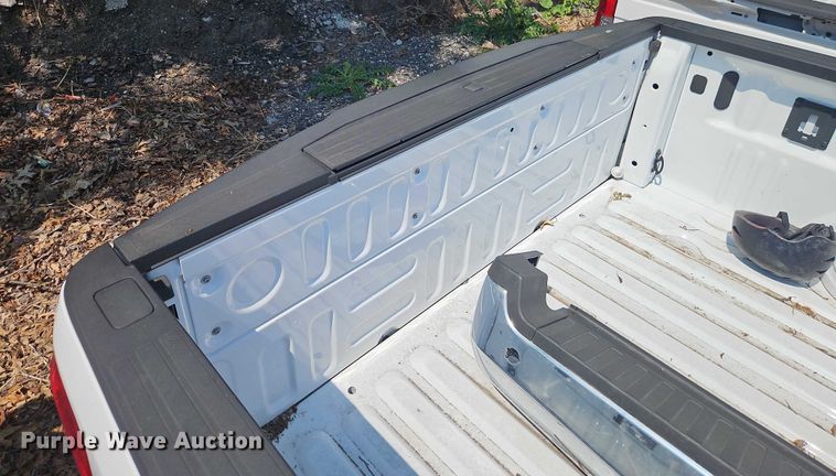 image for item EB8129 Pickup truck bed