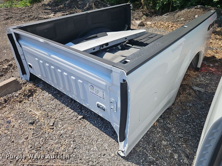 image for item EB8130 Pickup truck bed