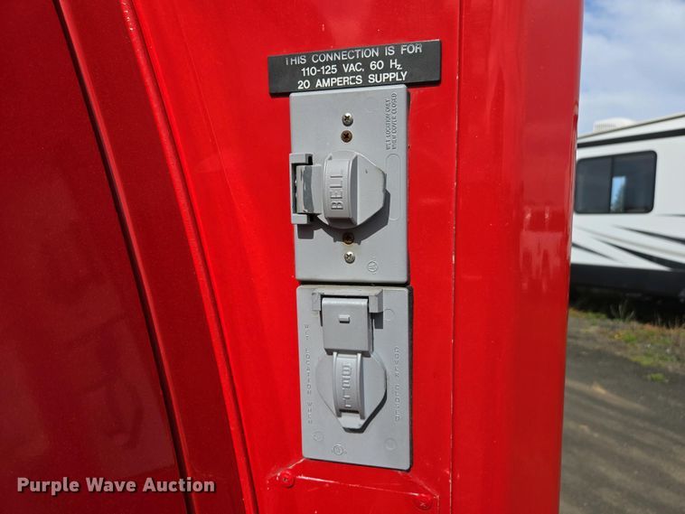 image for item EC0951 2005 Ford E450 Super Duty ambulance