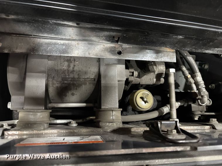 image for item EC3640 Toyota 7FBEU18 forklift