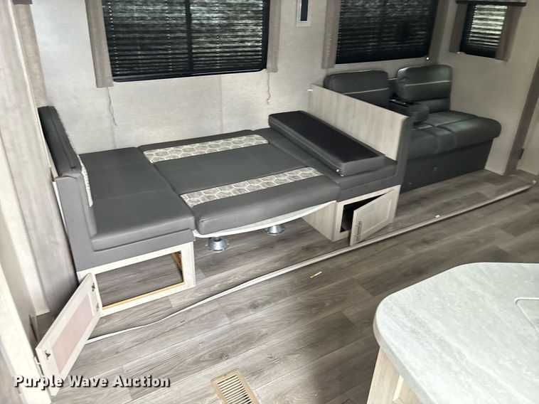 image for item EC3659 2023 Forest River Coachmen Catalina Legacy Edition camper