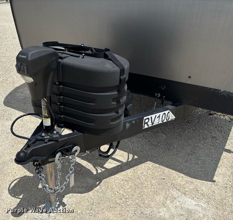 image for item EC3660 2024 Forest River Prime Time Avenger 28DBS camper