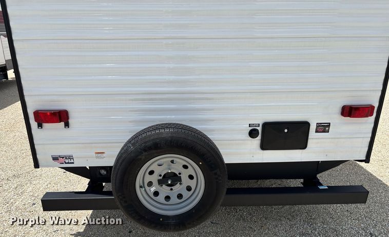 image for item EC3660 2024 Forest River Prime Time Avenger 28DBS camper