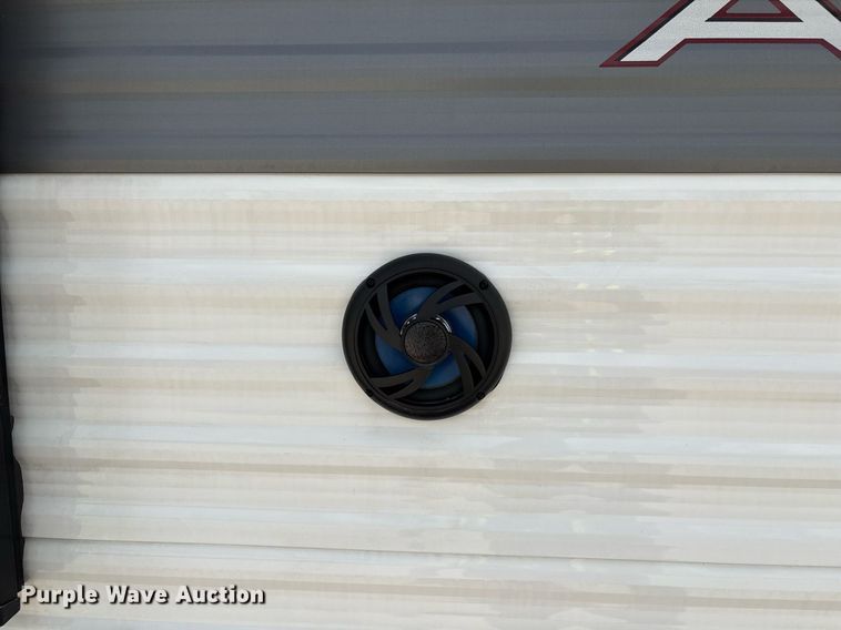 image for item EC3660 2024 Forest River Prime Time Avenger 28DBS camper