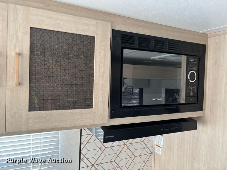 image for item EC3660 2024 Forest River Prime Time Avenger 28DBS camper