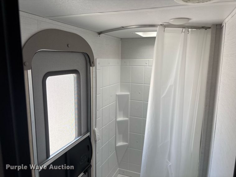 image for item EC3660 2024 Forest River Prime Time Avenger 28DBS camper