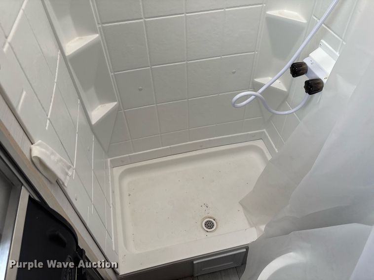 image for item EC3660 2024 Forest River Prime Time Avenger 28DBS camper