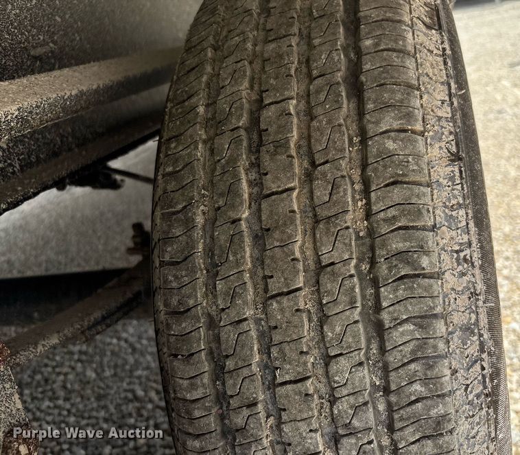 image for item EC3660 2024 Forest River Prime Time Avenger 28DBS camper