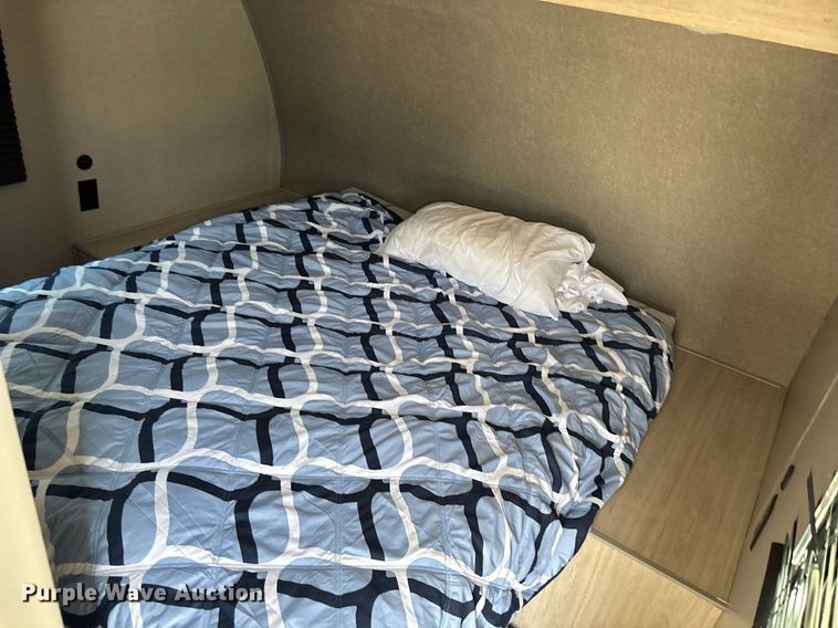 image for item EC3665 2022 Forest River Coachmen Catalina Summit Series camper