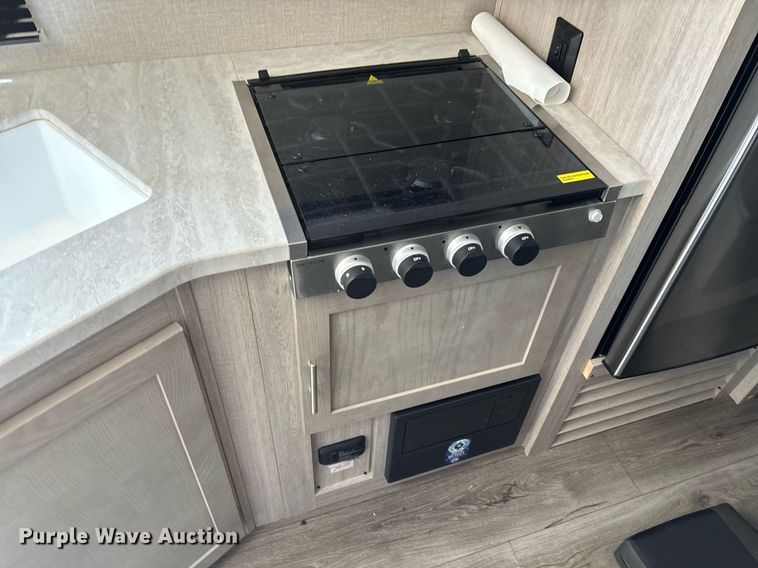 image for item EC3665 2022 Forest River Coachmen Catalina Summit Series camper