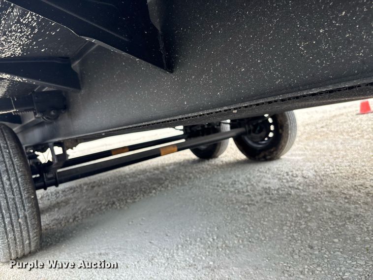 image for item EC3667 2025 Forest River Prime Time Avenger 29QBS camper