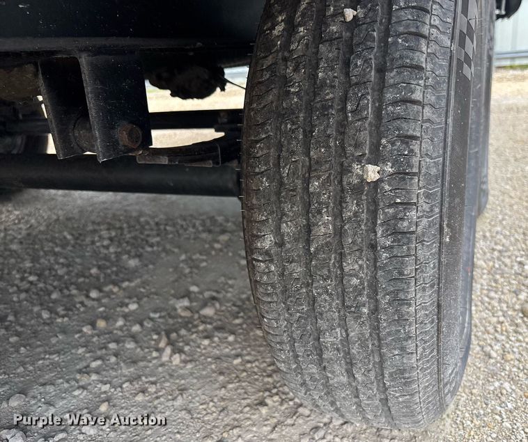 image for item EC3667 2025 Forest River Prime Time Avenger 29QBS camper