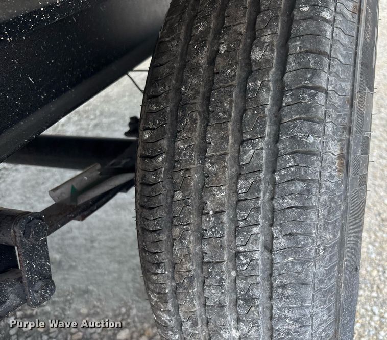 image for item EC3667 2025 Forest River Prime Time Avenger 29QBS camper