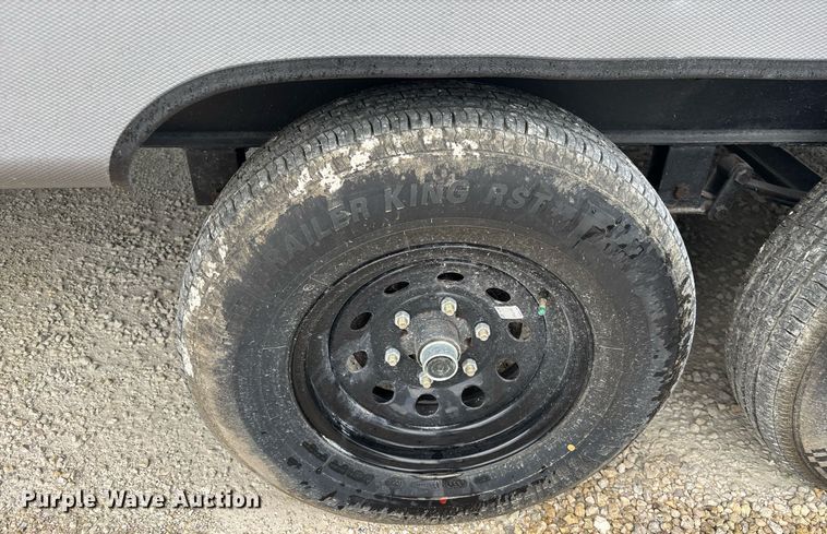 image for item EC3667 2025 Forest River Prime Time Avenger 29QBS camper