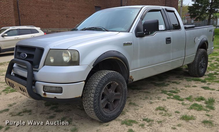 image for item EC4208 2005 Ford F150 SuperCab pickup truck