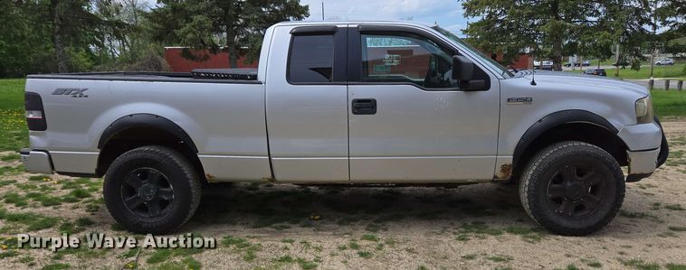 image for item EC4208 2005 Ford F150 SuperCab pickup truck