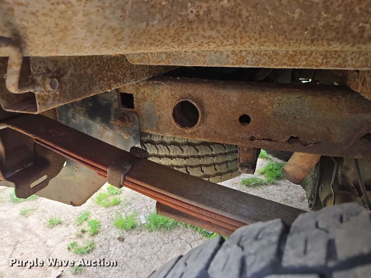 image for item EC4208 2005 Ford F150 SuperCab pickup truck