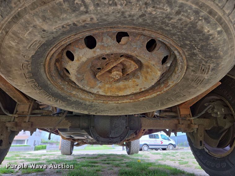 image for item EC4208 2005 Ford F150 SuperCab pickup truck