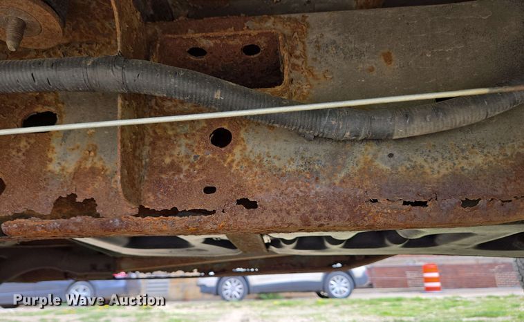 image for item EC4208 2005 Ford F150 SuperCab pickup truck