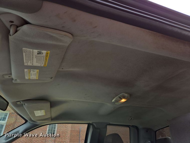 image for item EC4208 2005 Ford F150 SuperCab pickup truck