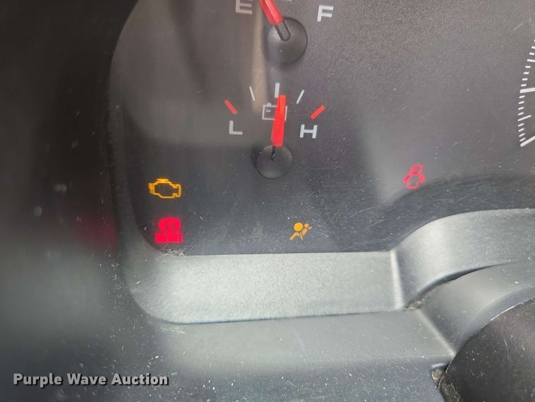 image for item EC4208 2005 Ford F150 SuperCab pickup truck