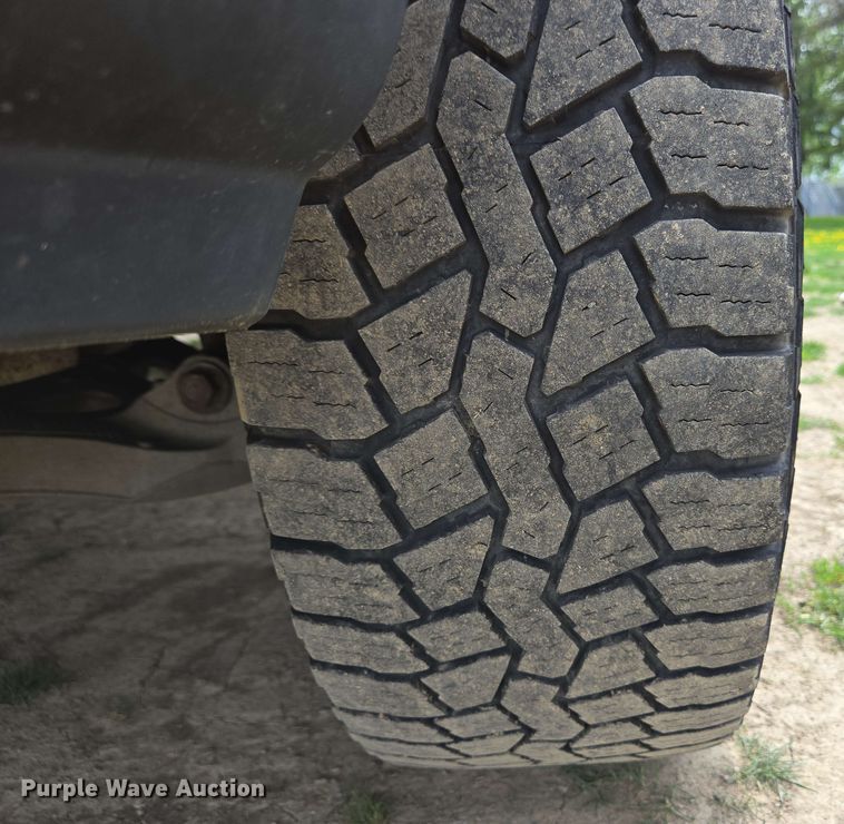 image for item EC4208 2005 Ford F150 SuperCab pickup truck