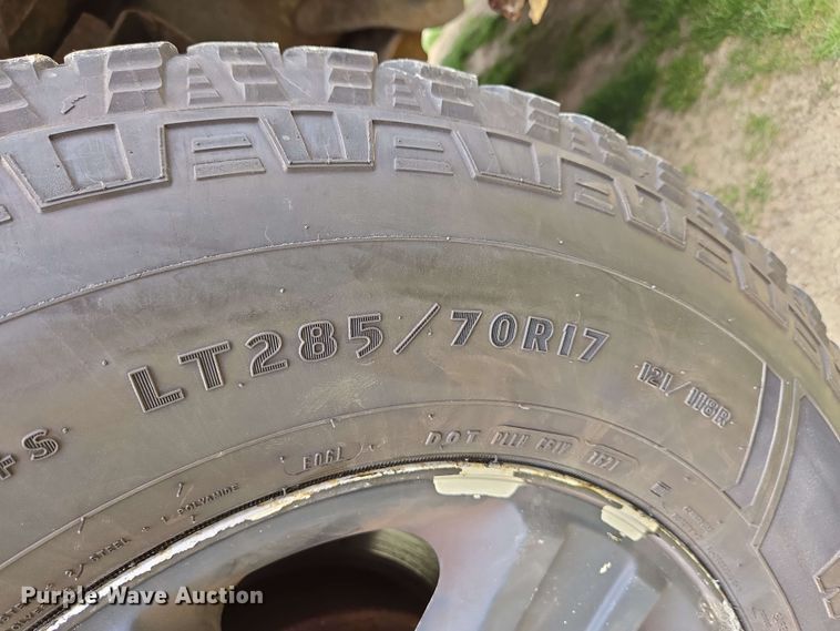 image for item EC4208 2005 Ford F150 SuperCab pickup truck