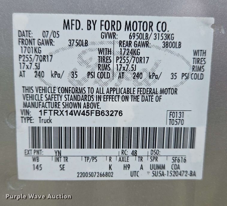 image for item EC4208 2005 Ford F150 SuperCab pickup truck