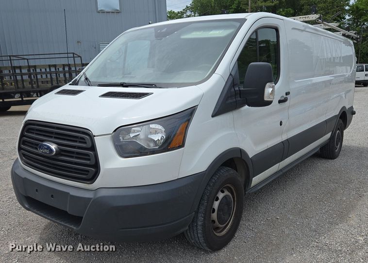 image for item EC4255 2018 Ford Transit 350 van