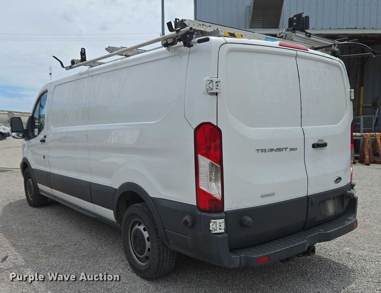 image for item EC4255 2018 Ford Transit 350 van
