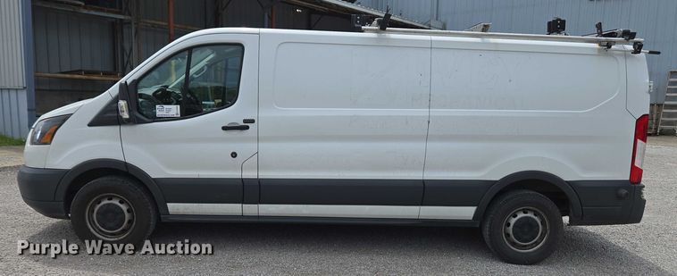 image for item EC4255 2018 Ford Transit 350 van