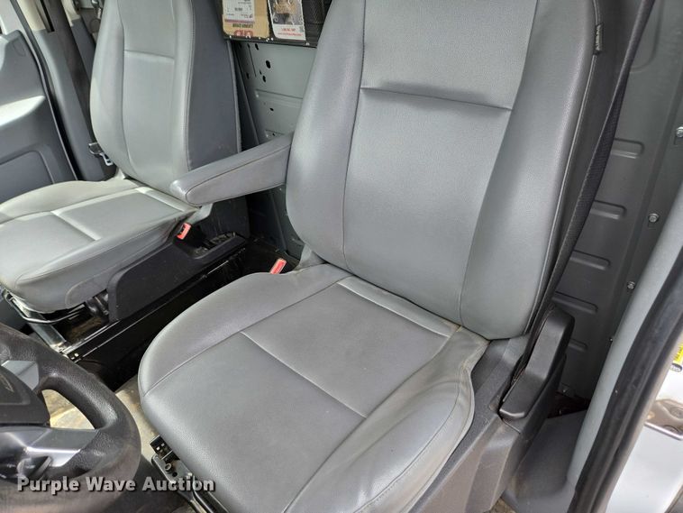 image for item EC4255 2018 Ford Transit 350 van