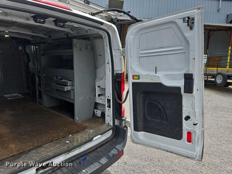 image for item EC4255 2018 Ford Transit 350 van